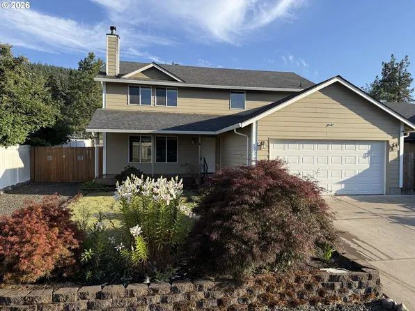 279 S 71st St, Springfield, OR 97478