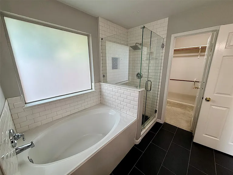 25206 Barmby Dr — Photo 15