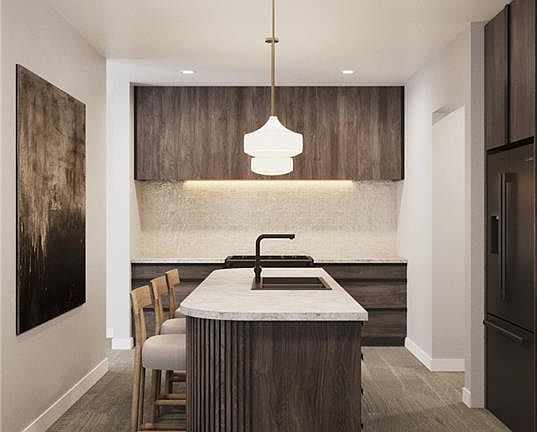 3rd image of 267 Arthur St N #1