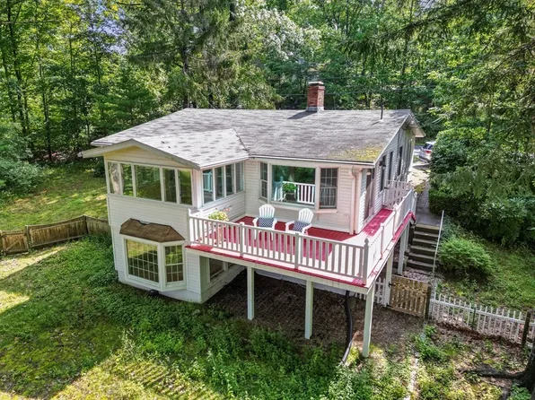 30 Sumner St, Gloucester, MA 01930