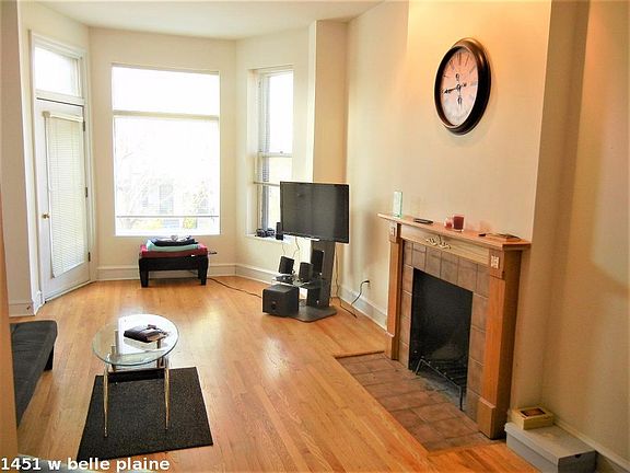 5th image of 1451 W Belle Plaine Ave #1611