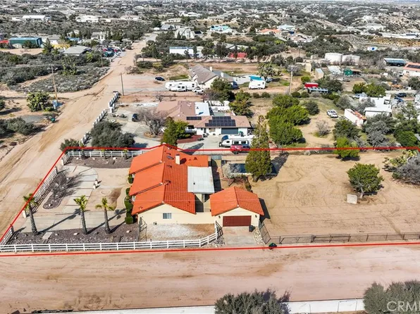6465 Columbine Rd, Oak Hills, CA 92344