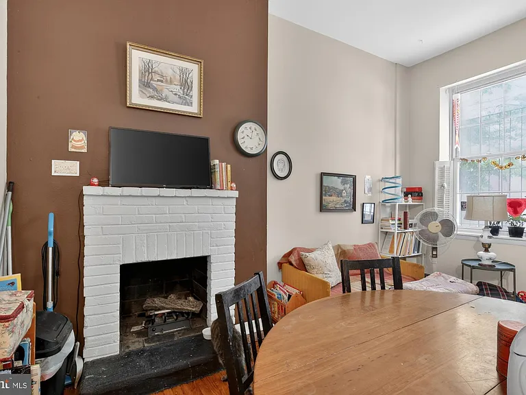 1336 Lombard St #1F — Photo 5