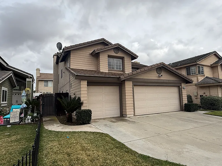 8023 Park Lawn Ct — Photo 5