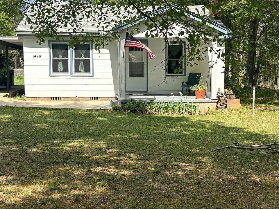1st image of 1428 Whitetown Road