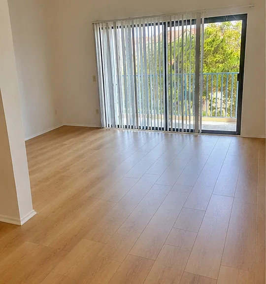 8310 Regents Rd #3F — Photo 1