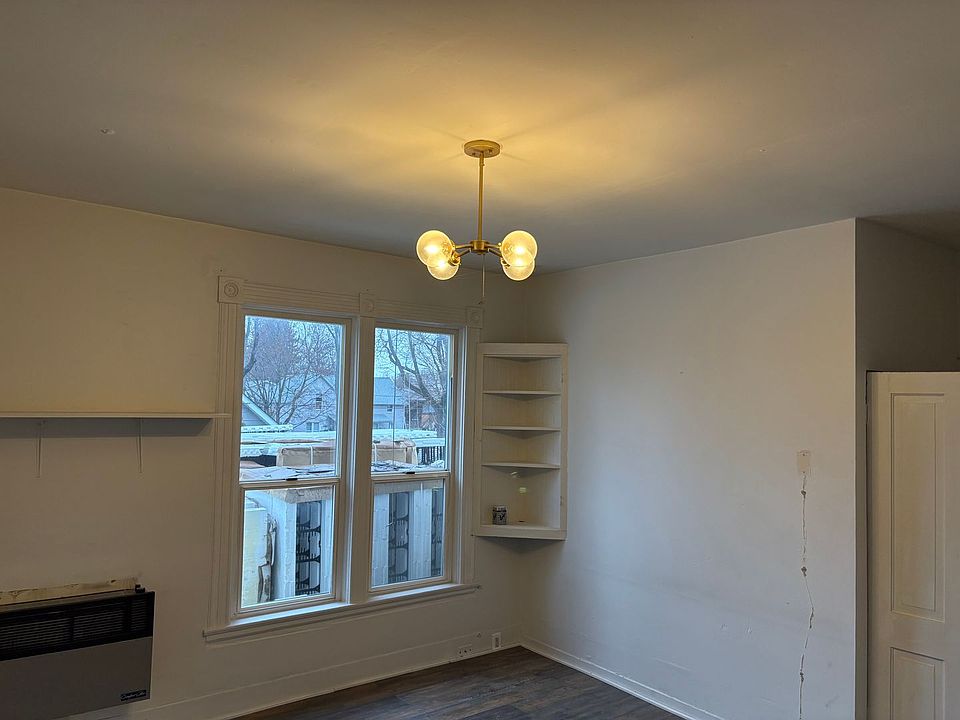 1st image of 412 Spotswood St #2