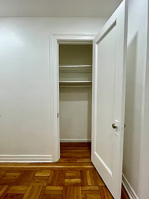 Rented by Mauro Bros Real Estate Services LLC | media 10