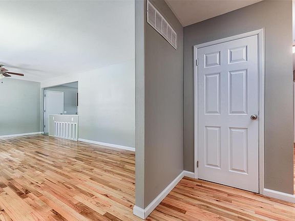 4th image of 2095 Lindsay Ln