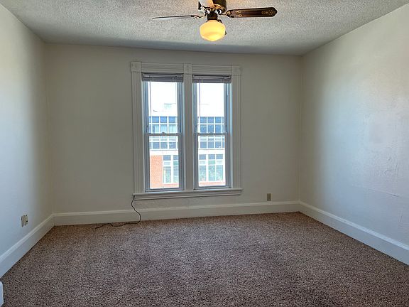 Living Room_05192023