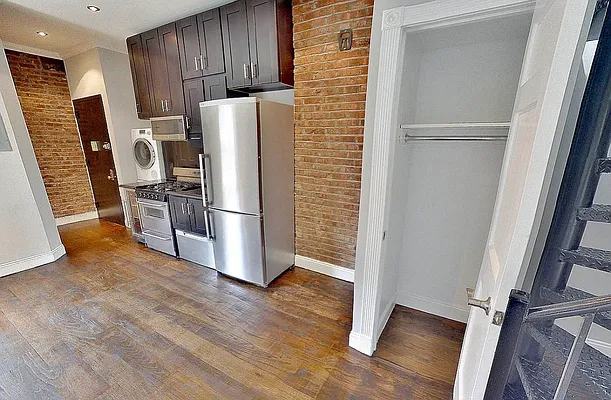 Rented by REAL New York | media 3