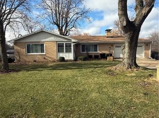 113 Benton Dr, Decatur, IL 62526