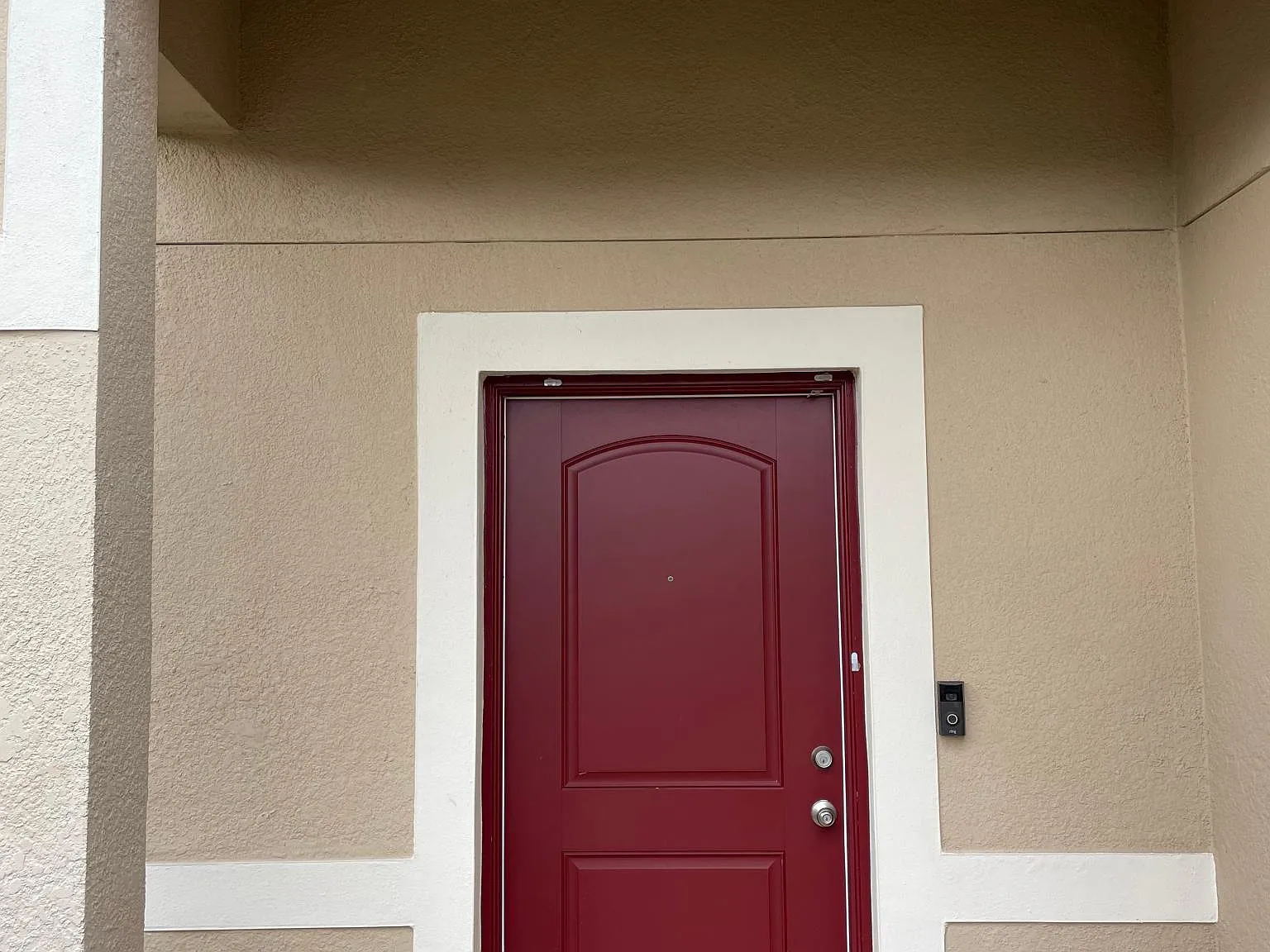 3 bed, 1541 sqft, $2,292 — Photo 2