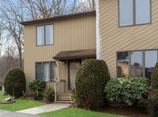 51 Kristee Cir, West Warwick, RI 02893