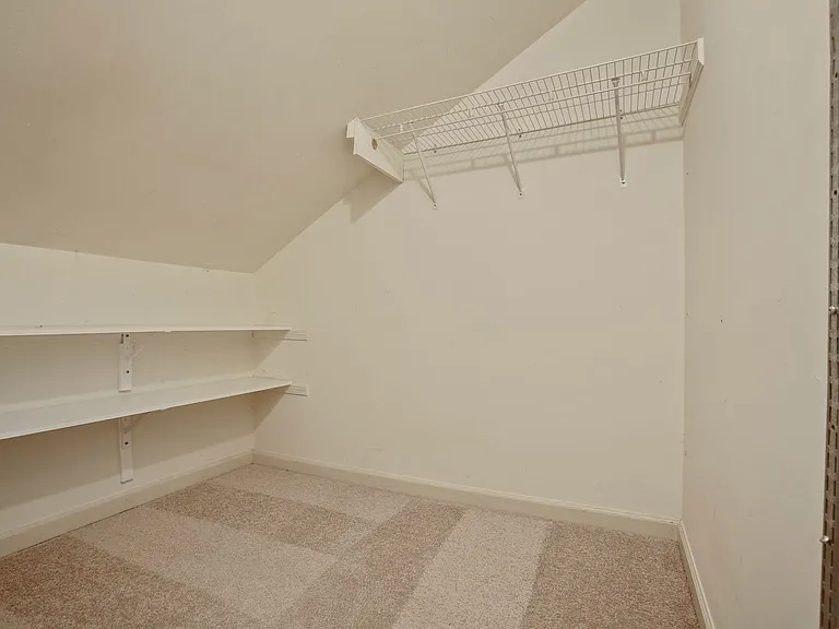 245 Towergate Pl — Photo 16