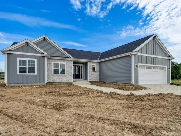 N119W15088 Ivy LANE, Germantown, WI 53022