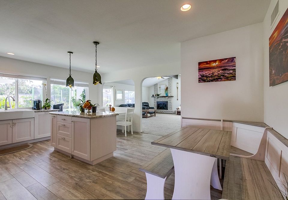 1st image of 7735 Parkdale Ct