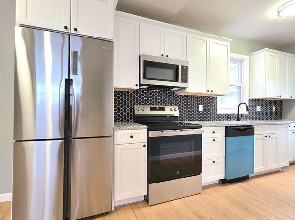 manchester-new-hampshire-95346584 picture