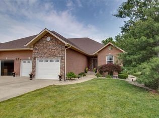 398 Canadian Dr, Staunton, IL 62088