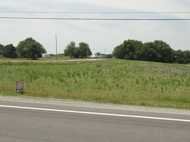 2nd image of 7476 State Route 101 N