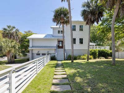 16 42nd Ave, Isle Of Palms, SC, 29451