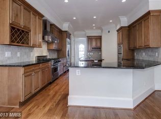 7810 Pearson Knoll Pl, Potomac, MD 20854