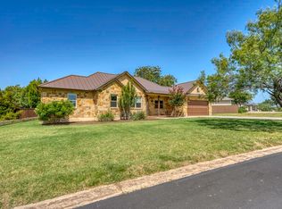 804 4th St, Marble Falls, TX 78654