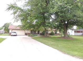 6108 Smith Rd, Fort Wayne, IN 46809
