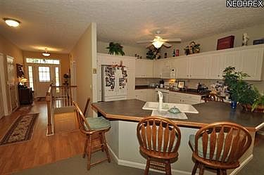 3rd image of 32859 Titus Hill Ln