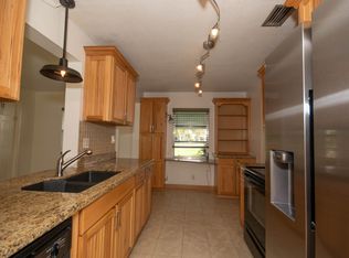 1319 SW Lake Ct, Boynton Beach, FL 33426