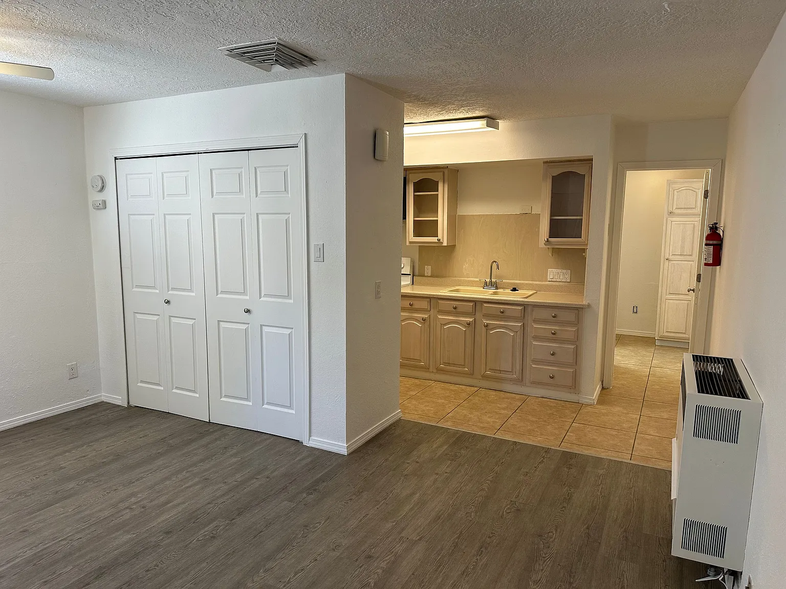 1105 Chelwood NE | Spacious 2 Bed Townhome & Studio Casita Available — Photo 2