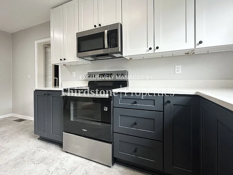2660 Gale Ct #2 — Photo 5