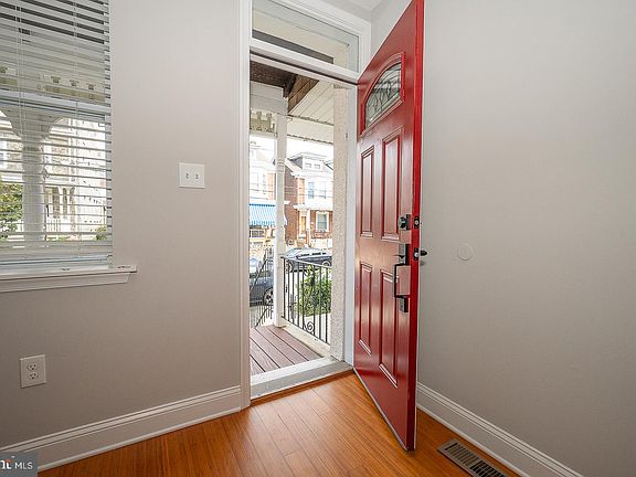 3rd image of 4320 Mitchell St