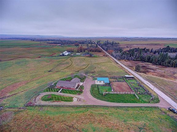 4th image of 35489 Dublin Gulch Rd