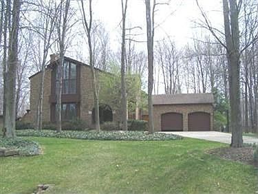 2nd image of 2700 Oak Forest Dr