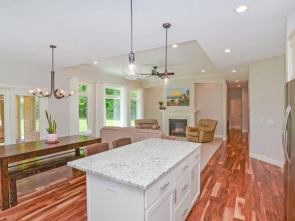 5th image of 5583 Afton Ave NE