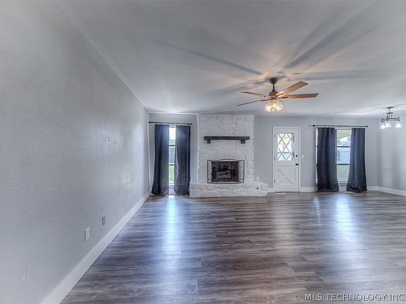 4th image of 506 W Trinidad Dr