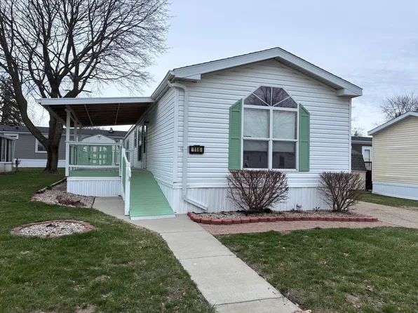 116 Highland Dr #120, Highland, MI 48357