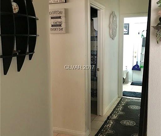 3rd image of 3038 Jacaranda Dr