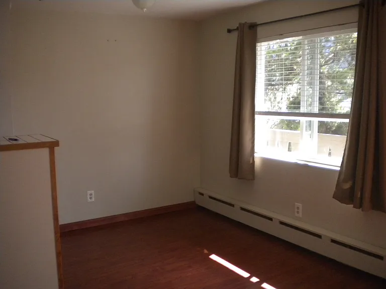 301 N French St — Photo 4