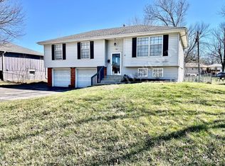 1429 W Alta Ln, Olathe, KS 66061