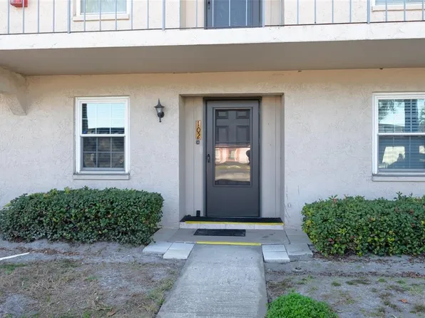 8693 Bardmoor Blvd APT 102B, Seminole, FL 33777