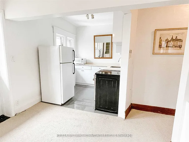 98 Woodycrest Ave #UPPER — Photo 13
