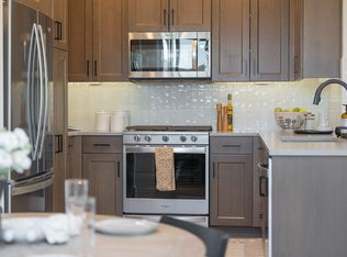 20728 SE Scout Pl, Bend, OR 97702