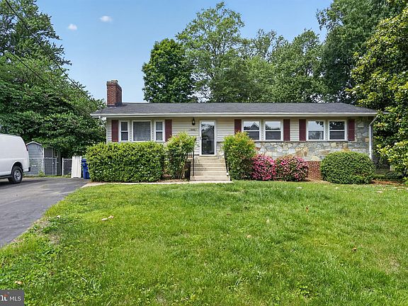 2nd image of 1452 Dewberry Ct