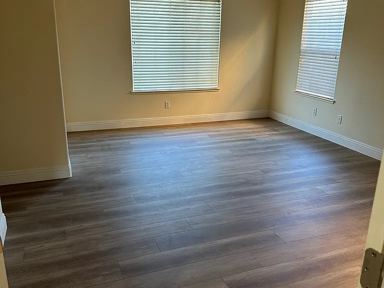 3607 Monroe Dr — Photo 10