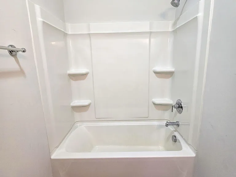 6137 Beale Loop — Photo 37