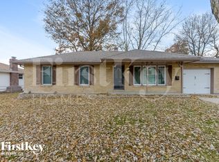 716 SW Williams St, Lees Summit, MO 64081