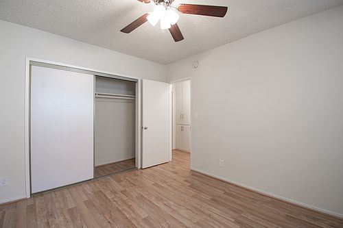 4th image of 4221 McLaughlin Ave