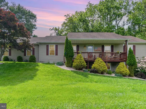 15 Janet Trl, Fairfield, PA 17320